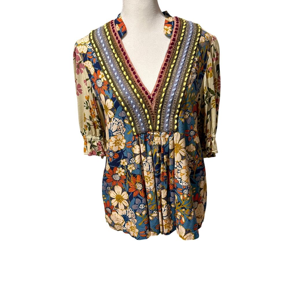 Anthropologie Floral Short Sleeve V-Neck Tee in Navy, Cream, Orange, Pink - Picture 3 of 12